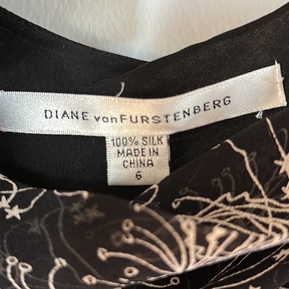 NWOT Vintage Diane Von Furstenbutg Starry Night dress - Picture 9 of 10